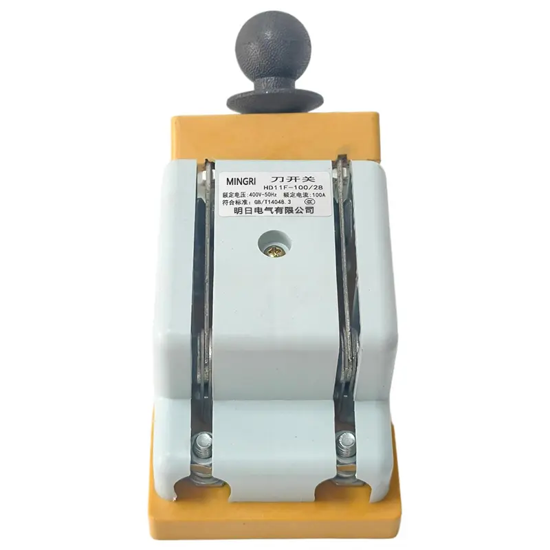 HD11F-Single-Throw-Knife-Switch-(1)